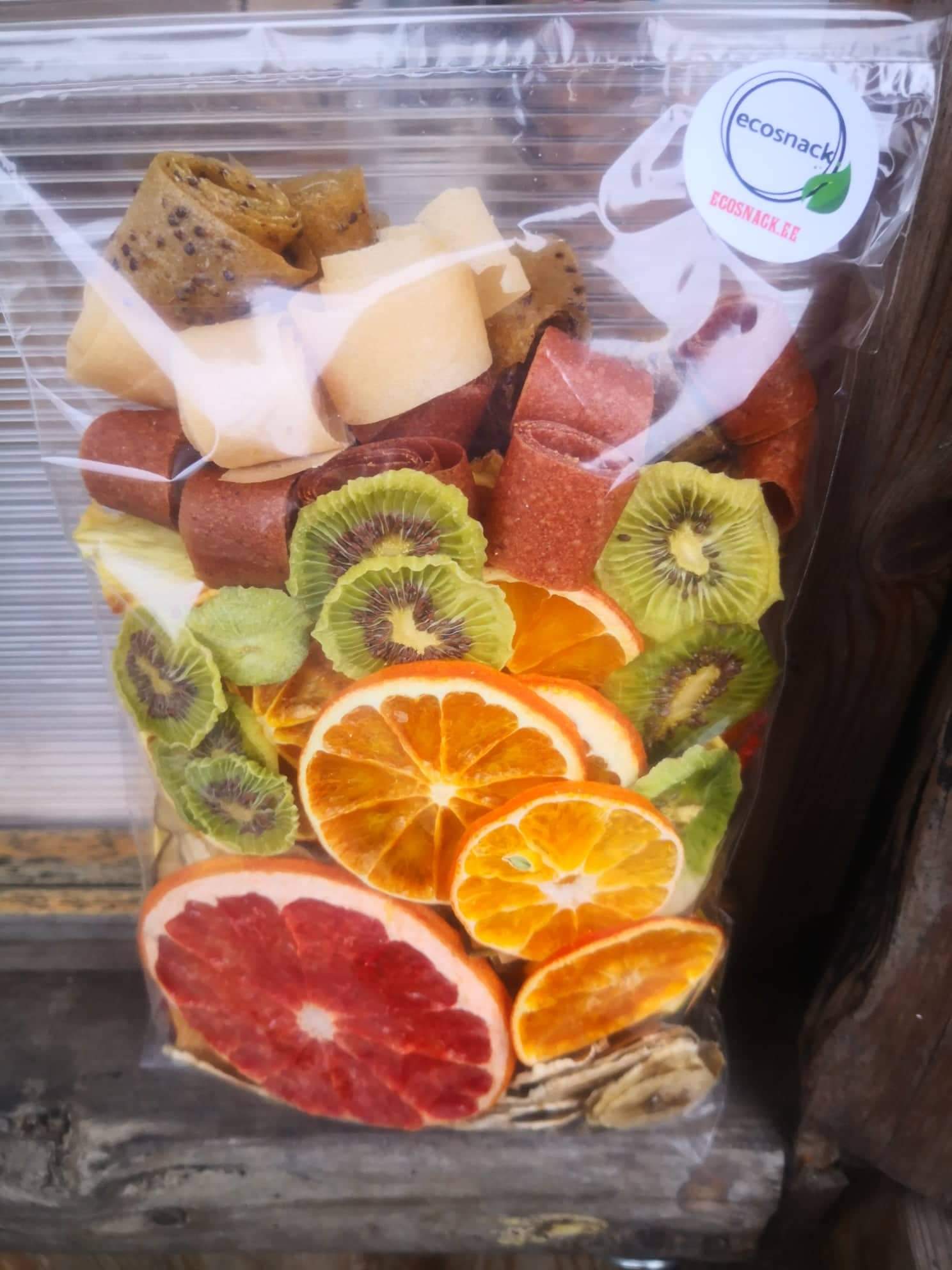 Fruits and pastilles 225g image